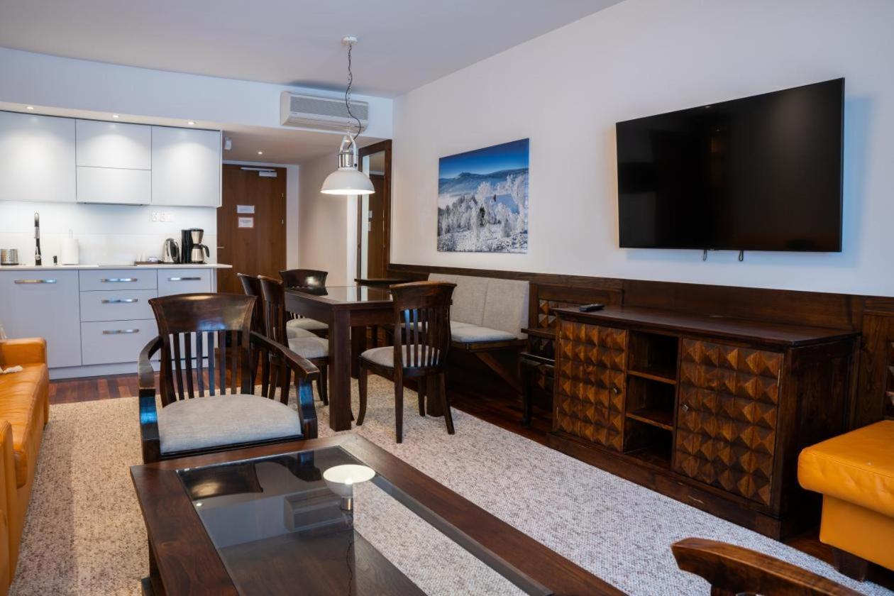 Apartamenty Lola شكلارسكا بوريبا المظهر الخارجي الصورة